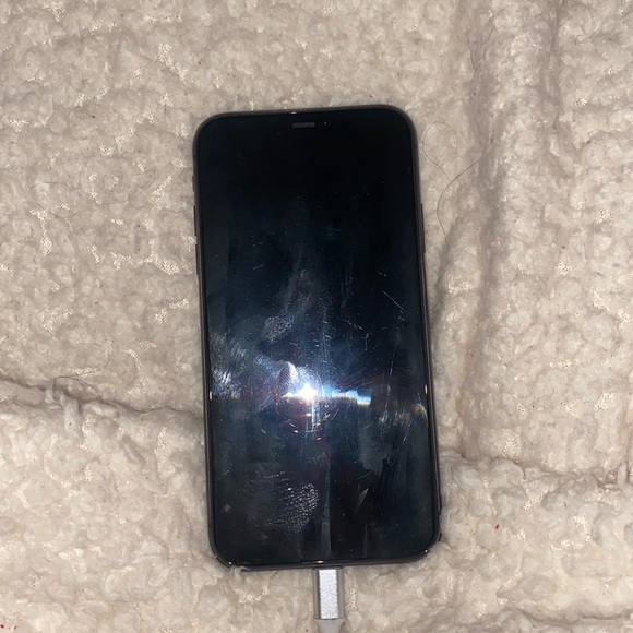 Used iPhone screen is a little messed up